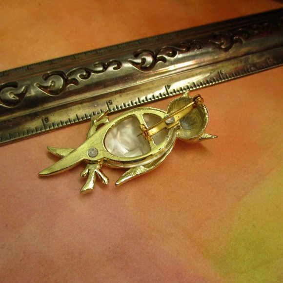 VINTAGE Silver Green MOP Owl Brooch ~ Mother of Pearl Glass Cabachon Silver Owl - Picture 12 of 12